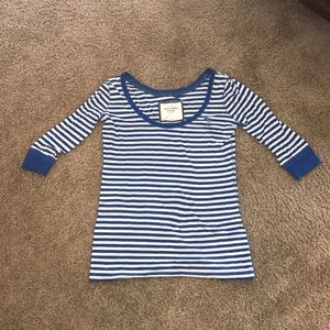 Abercrombie & Fitch blue striped 3/4 sleeve shirt